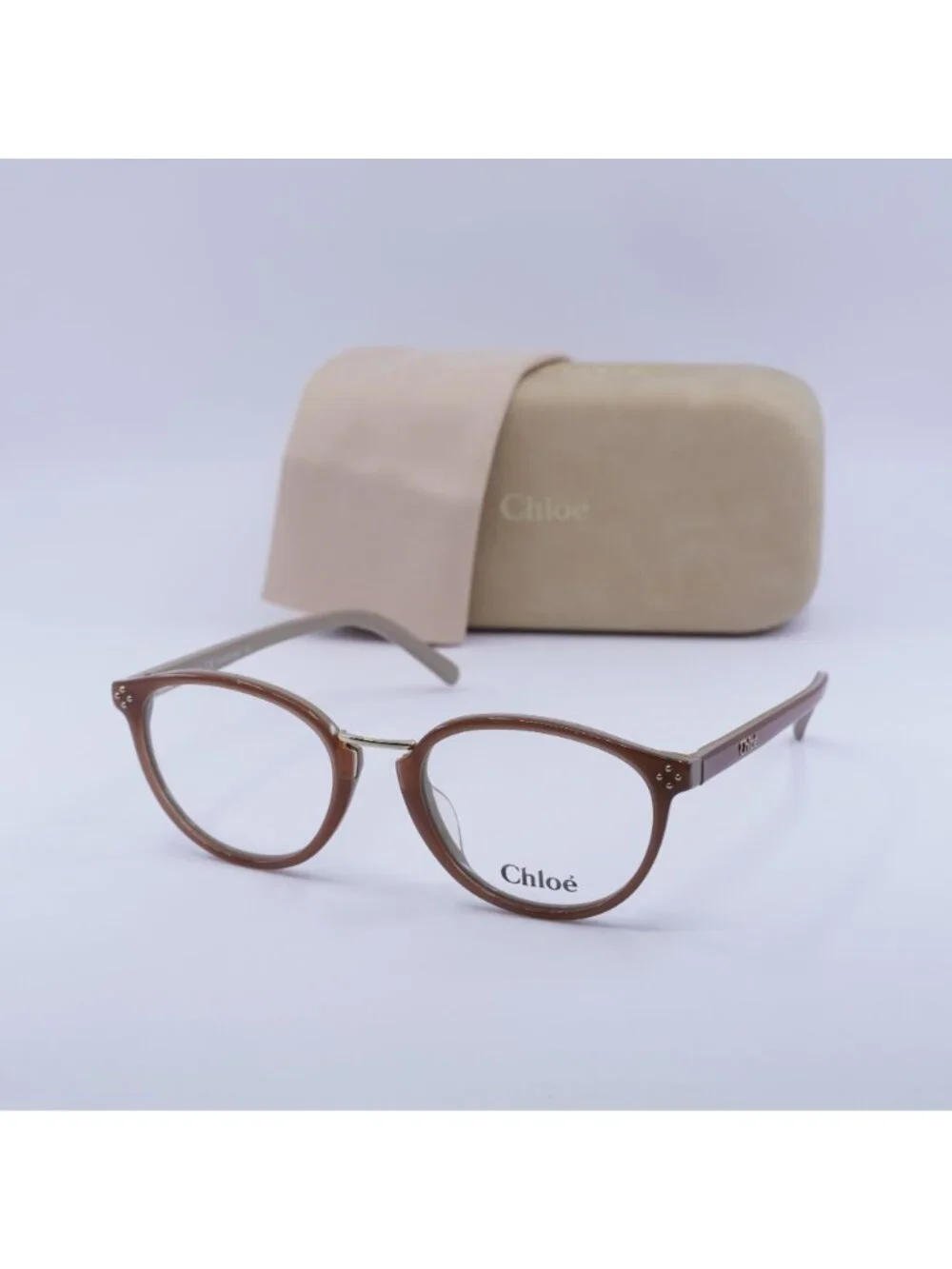Chloe authentic ce2666